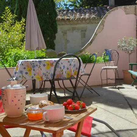 Sivan Sejour Arlesien 2 A 6 Personnes Wifi Climatisation Parking Apartment Arles